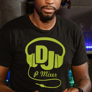 Camiseta gráfica verde verde del nombre del DJ par