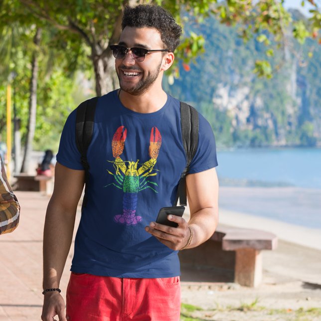 Camiseta Gráfico de bogavante con franjas de arco iris con  (Subido por el creador)