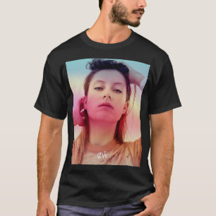 Camiseta Gráfico de Charlotte de Witte Colors