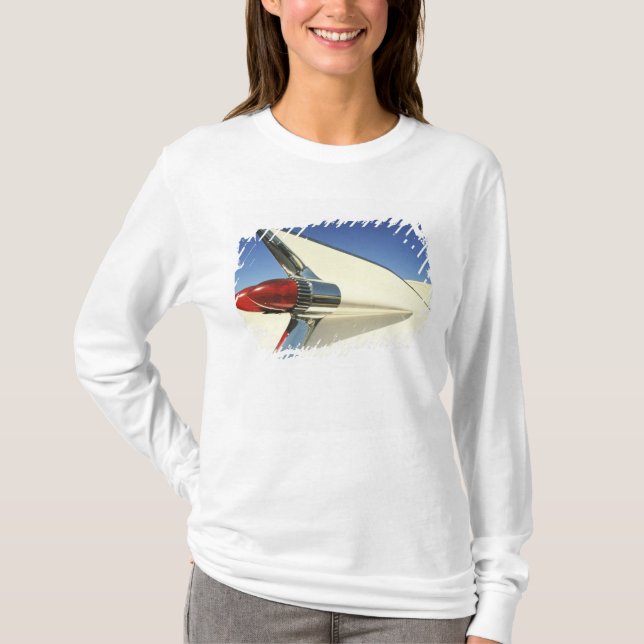 Camiseta Gráfico: Primer de la aleta y de la luz trasera (Anverso)