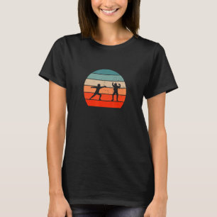 Camiseta Gráfico Retro Esgrima Esgrimista En Garde Sable Es
