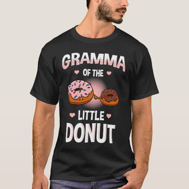 Camiseta Gramma Of The Little Donut Gender Reveal Announcem (Anverso)