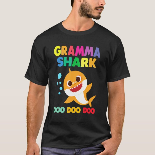 Camiseta Gramma Shark Doo Doo Baby Mami Kids (Anverso)