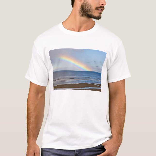 Camiseta Gran arco iris sobre el Océano Pacífico en (Anverso)