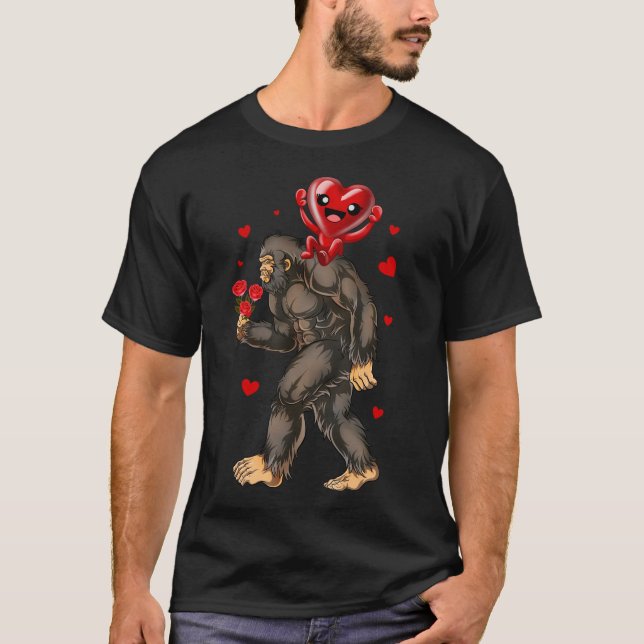 Camiseta Gran Día de San Valentín de Sasquatch Funny Heart (Anverso)