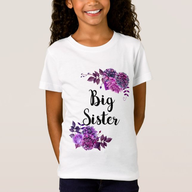 Camiseta Gran hermana. Flores moradas. Chica floral violeta (Anverso)