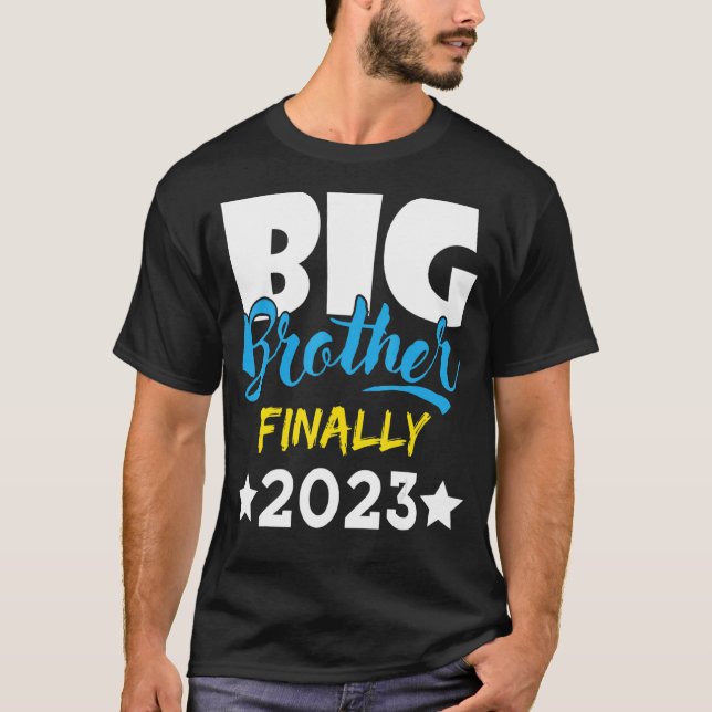 Camiseta Gran Hermano Finalmente 2023 Invitación de embaraz (Anverso)