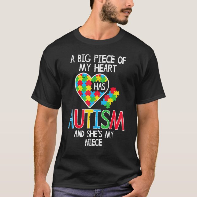 Camiseta Gran Parte De Mi Corazón Tiene Autismo Niece Conci (Anverso)