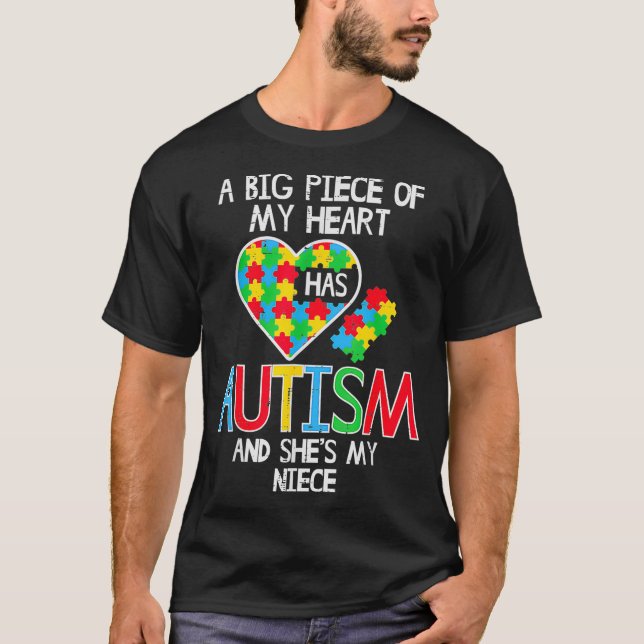Camiseta Gran Parte De Mi Corazón Tiene Autismo Niece Conci (Anverso)