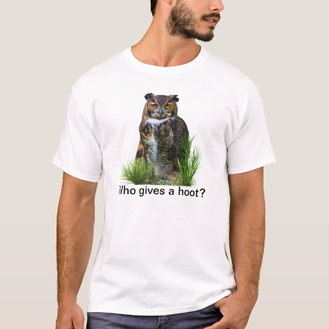 Camiseta Gran personalizable del búho de cuernos (Anverso)