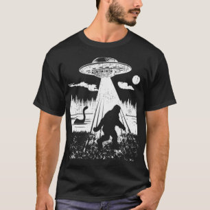 Camiseta Gran pie de pie grande Ufo Abducción Funny Sasquat