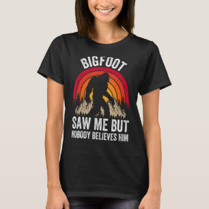 Camiseta Gran Pie Me Vio Pero Nadie Le Cree Gracioso.