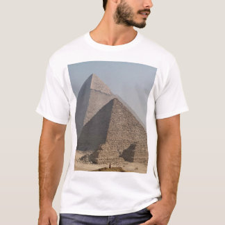 Camiseta Grandes Pirámides de Giza bajo un claro azul, Egip