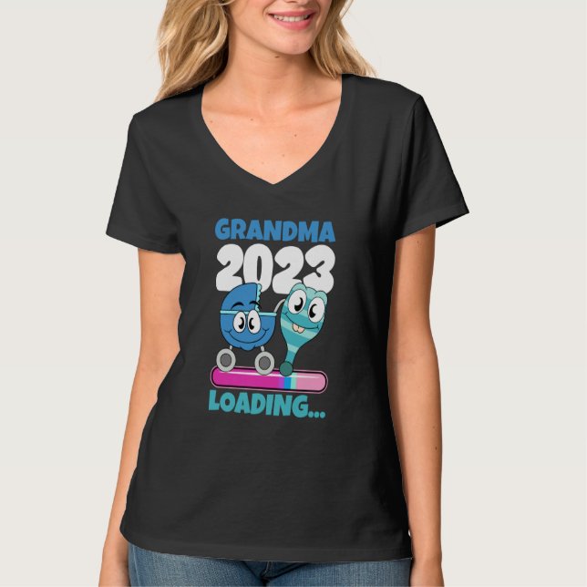 Camiseta Grandma 2023 Loading  2 (Anverso)