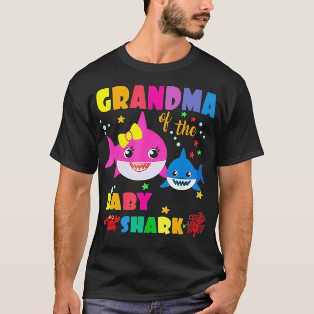 Camiseta Grandma Of The Baby Shark Birthday Grandma Shark G (Anverso)