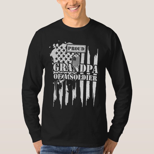 Camiseta Grandpa Proud Grandpa Of A Soldier  Veteran Saying (Anverso)