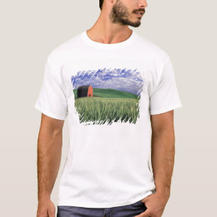 Camiseta Granero rojo en campo de trigo y cebada en Whitman