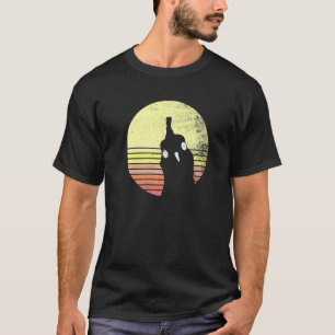 Camiseta Granja Cheeky Chicken Retro Sunset
