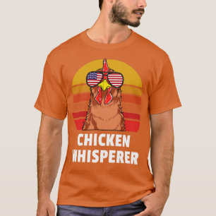 Camiseta Granjero de pollo en el patio trasero de Whisperer