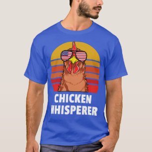 Camiseta Granjero de pollo en el patio trasero de Whisperer