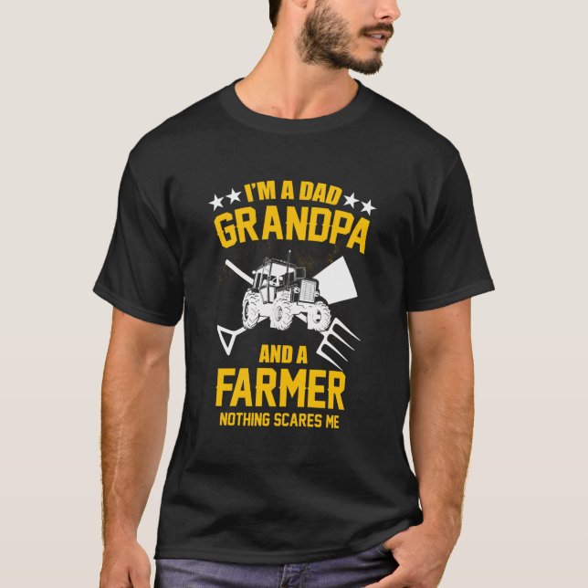 Camiseta Granjero Yo Soy Abuelo Papá Y Un Granjero No Es Na (Anverso)