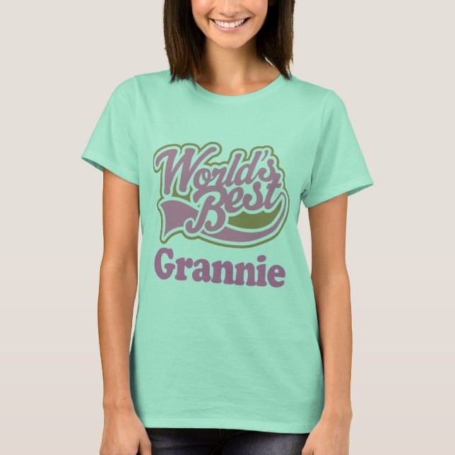 Camiseta Grannie Gift Pink (Anverso)