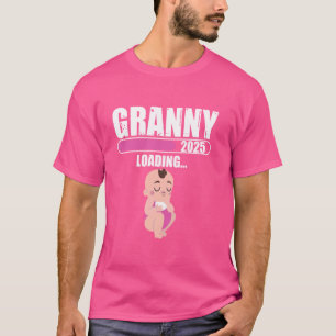 Camiseta GRANNY 2025 Cargando Cute Género Reveal Baby Girl