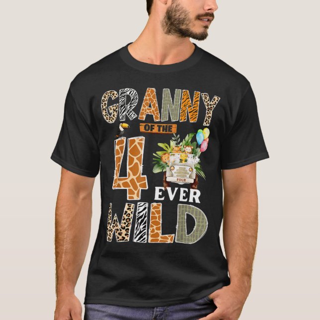 Camiseta Granny Of The Four Ever Wild Safari 4th Birthday B (Anverso)