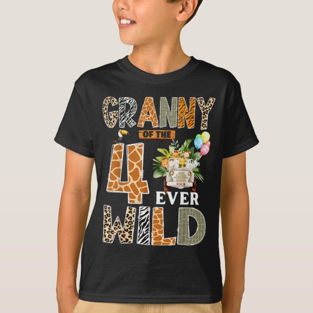 Camiseta Granny Of The Four Ever Wild Safari 4th Birthday B (Anverso)