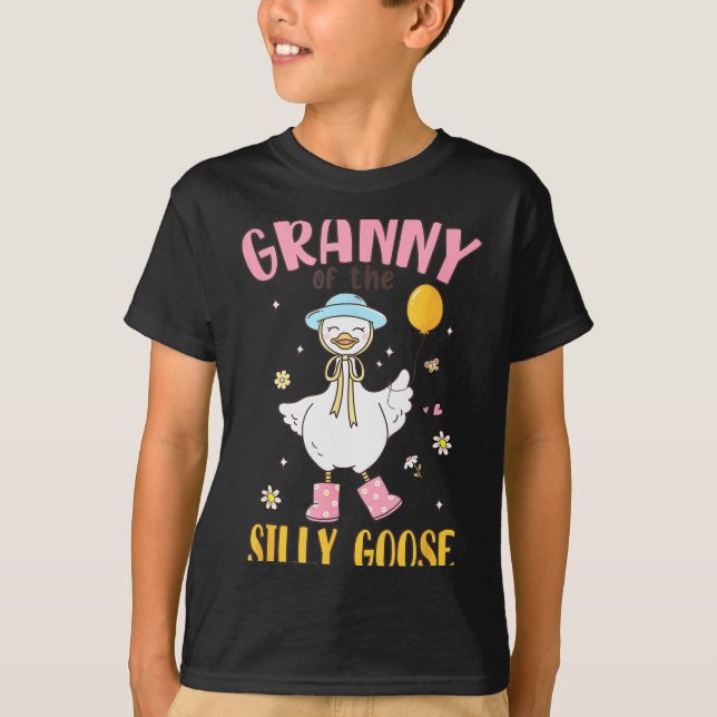 Camiseta Granny Of The Silly Goose First Birthday Family Ma (Anverso)