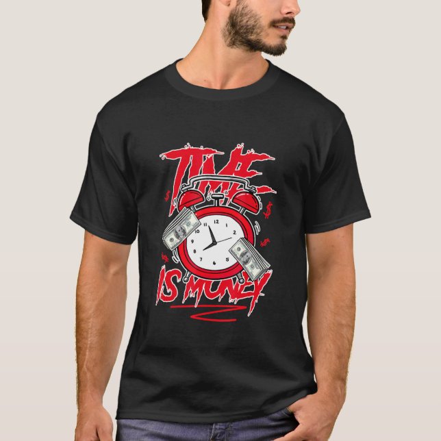 Camiseta Graphic Tees Time Is Money Sneaker Match 4 Red Thu (Anverso)