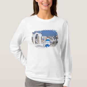 Camiseta Grecia, Santorini. Campanario y cúpulas azules de
