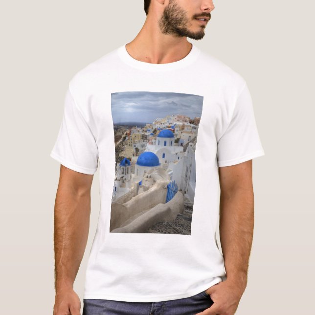 Camiseta Grecia, Santorini. Torre Bell y cúpulas azules de  (Anverso)