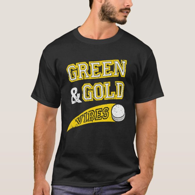 Camiseta Green & Gold Vibes Hockey Team Fan (Anverso)