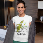 Camiseta Grinch | Funny Need Coffee<br><div class="desc">Empieza tu día con una dosis de humor de vacaciones con esta camiseta Grinch "Need Coffee". Con la icónica expresión de Grinch, esta camisa capta su humor lúdico mientras expresa la necesidad de un pequeño impulso a la cafeína. Perfecto para aquellos que aprecian tanto el espíritu de las vacaciones como...</div>