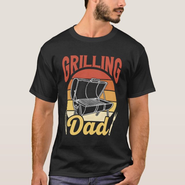 Camiseta Gritando Papá Papá Grill Papá Papá Día Del Padre (Anverso)
