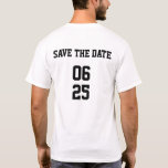 Camiseta Groom Sports Style Matching Pareja Guardar fecha<br><div class="desc">Pareja de juego de estilo deportivo Groom Save the Date T-Shirt</div>