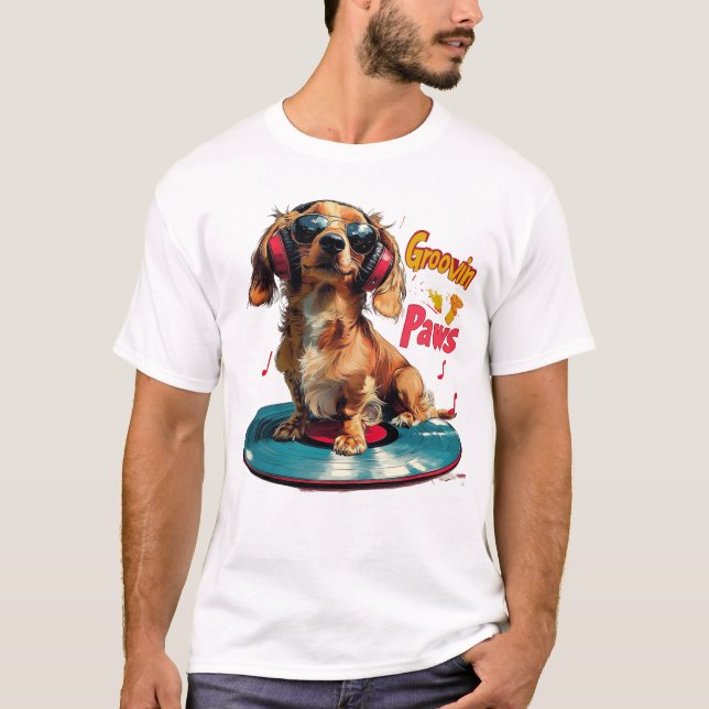 Camiseta Groovin Paws - Dachshund Music (Anverso)