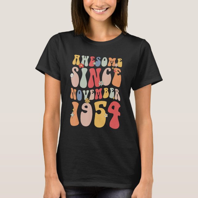 Camiseta Groovy Awesome Since November 1954 Retro  68th (Anverso)