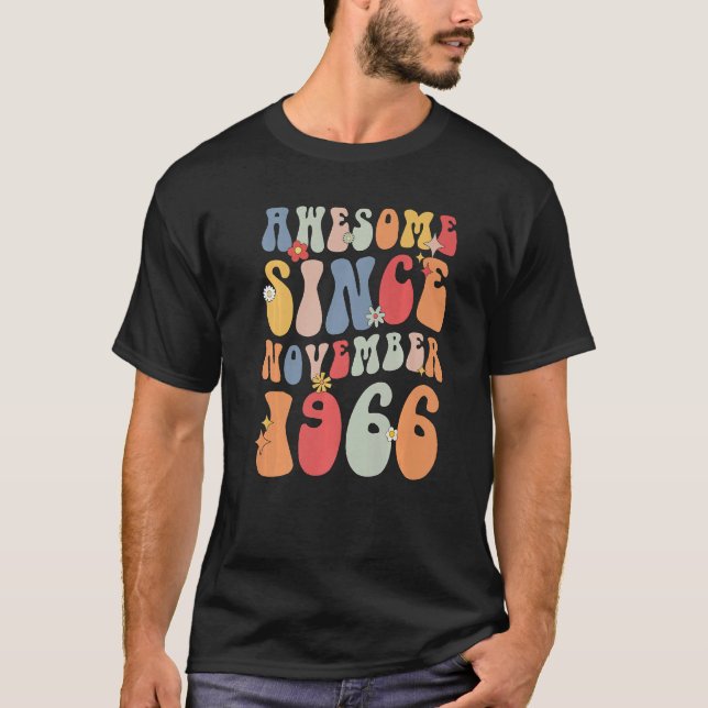Camiseta Groovy Awesome Since November 1966 Retro  56th (Anverso)