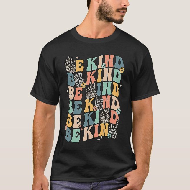 Camiseta Groovy Be Kind Lenguaje de Rótulo ASL Sondeo de de (Anverso)