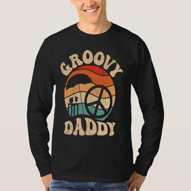 Camiseta Groovy Daddy 70s Aesthetic Nostalgia 1970's Retro  (Anverso)