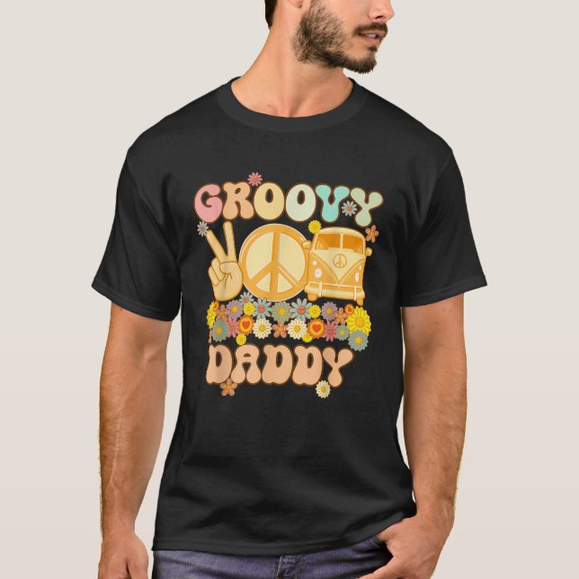 Camiseta Groovy Daddy Retro Matanza de Baby Shower de famil (Anverso)