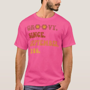 Camiseta Groovy Desde Septiembre De 1946 Retro Groovy 76 Añ