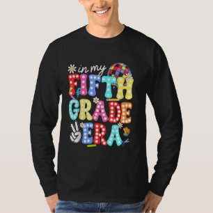 Camiseta Groovy En Mi Quinto Grado Era Primer Día 5º Grado