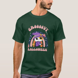 Camiseta Groovy Halloween Rainbow Cat Broom Witch chica