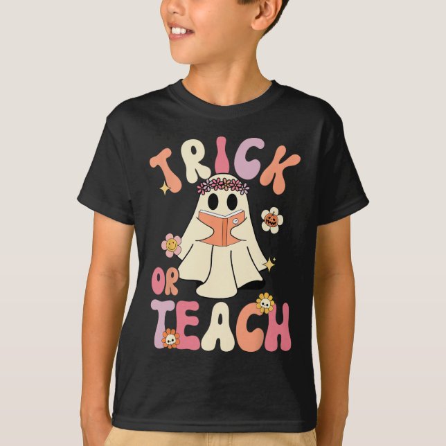 Camiseta Groovy Halloween Trick O Teach Retro Floral Ghost (Anverso)