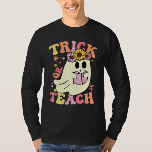 Camiseta Groovy Halloween Truco o Enseña Retro Floral Fanta