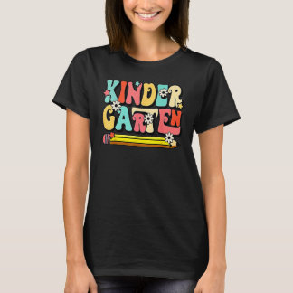Camiseta Groovy Hello Kindergarten Vibes Retro Teacher Back