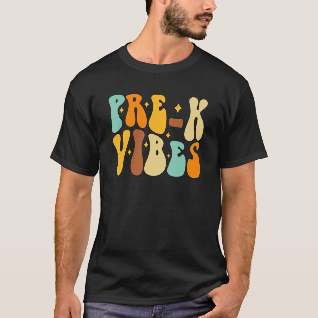 Camiseta Groovy Hello Pre K Vibes Retro Profesores De Regre (Anverso)